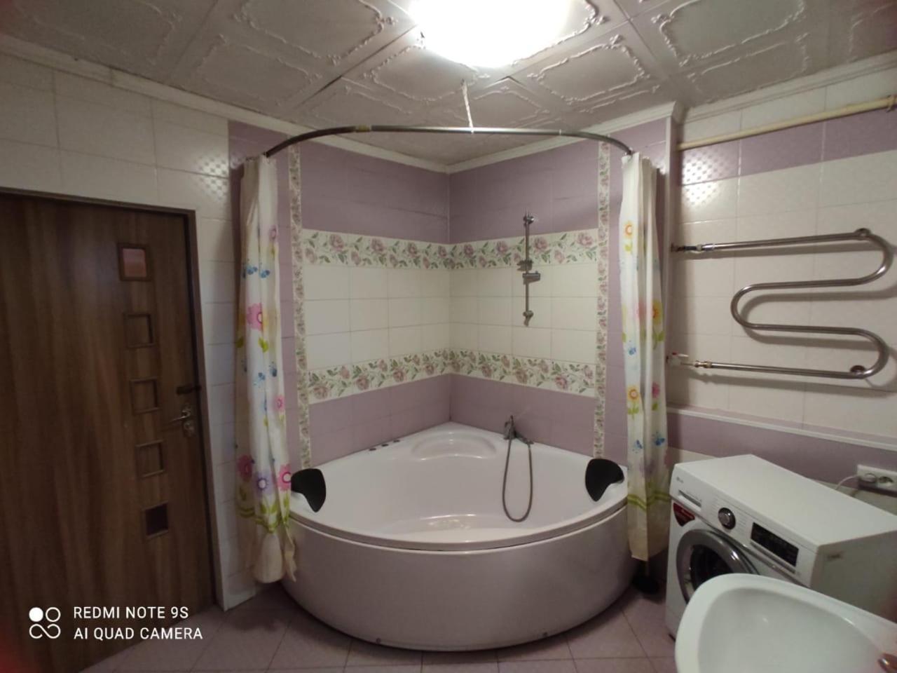 Hostel "Ormanova" Αλμάτι Εξωτερικό φωτογραφία